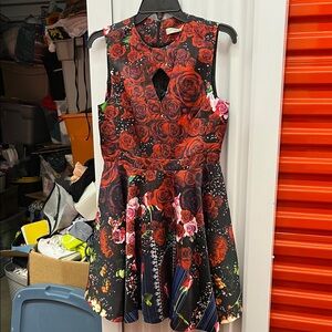Floral Elegance Sleeveless Mini Dress